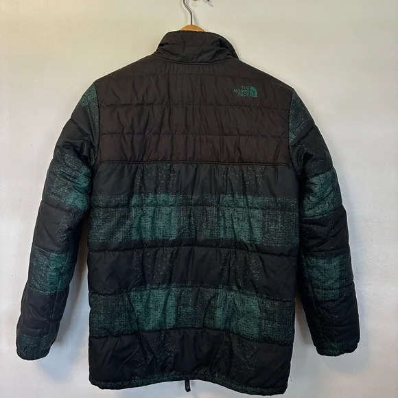 The North Face Boy’s Mount Chimborazo Youth Reversible Black and Green Jacket